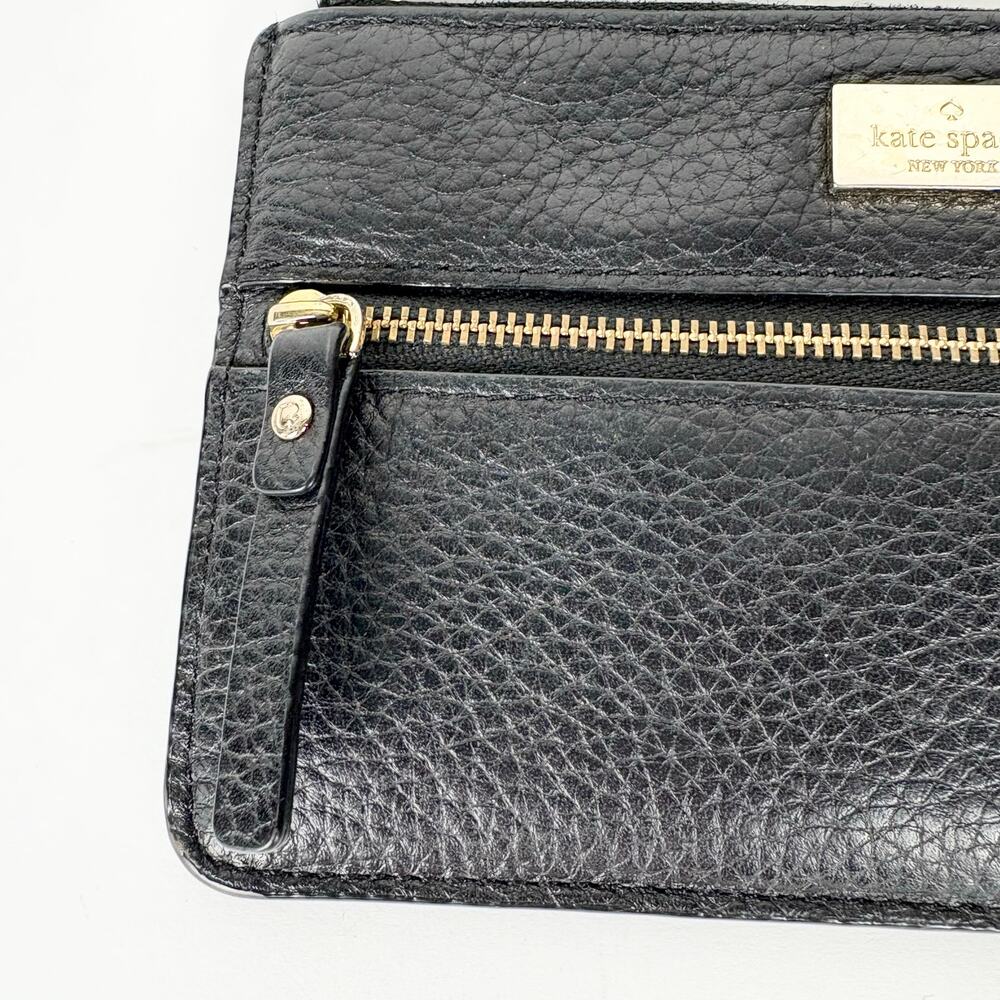 Kate Spade New York Highland Place Bee Wristlet Black Pebbled Leather Gold Zip - Picture 7 of 13